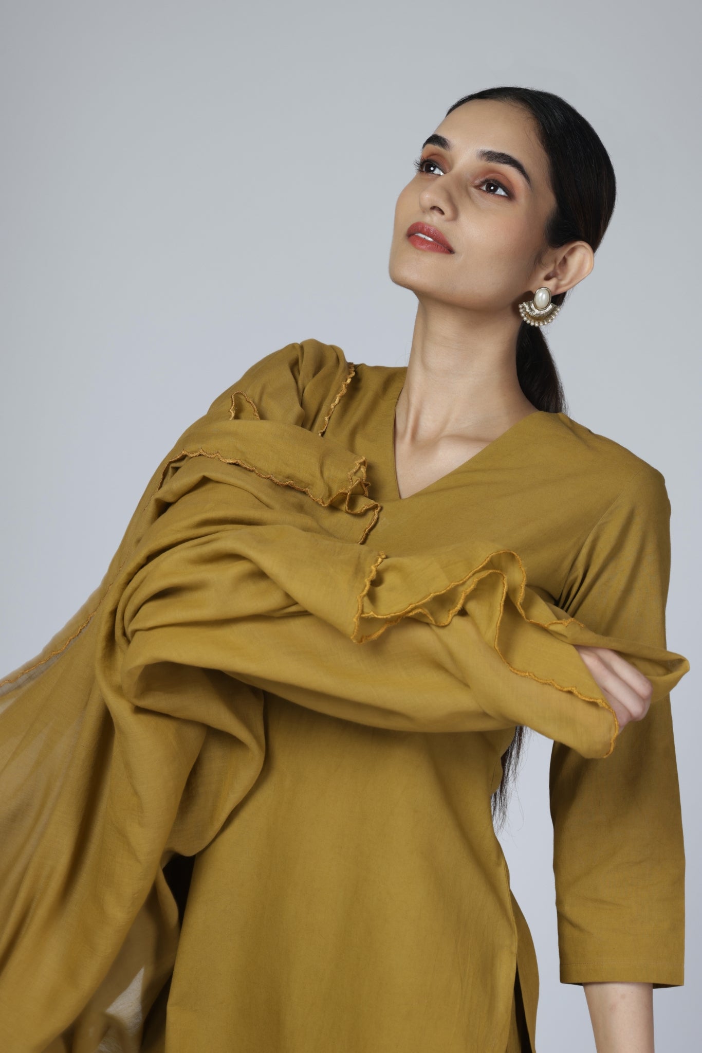Tasveen Kurta Set