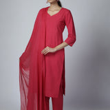 Nayra Kurta Set