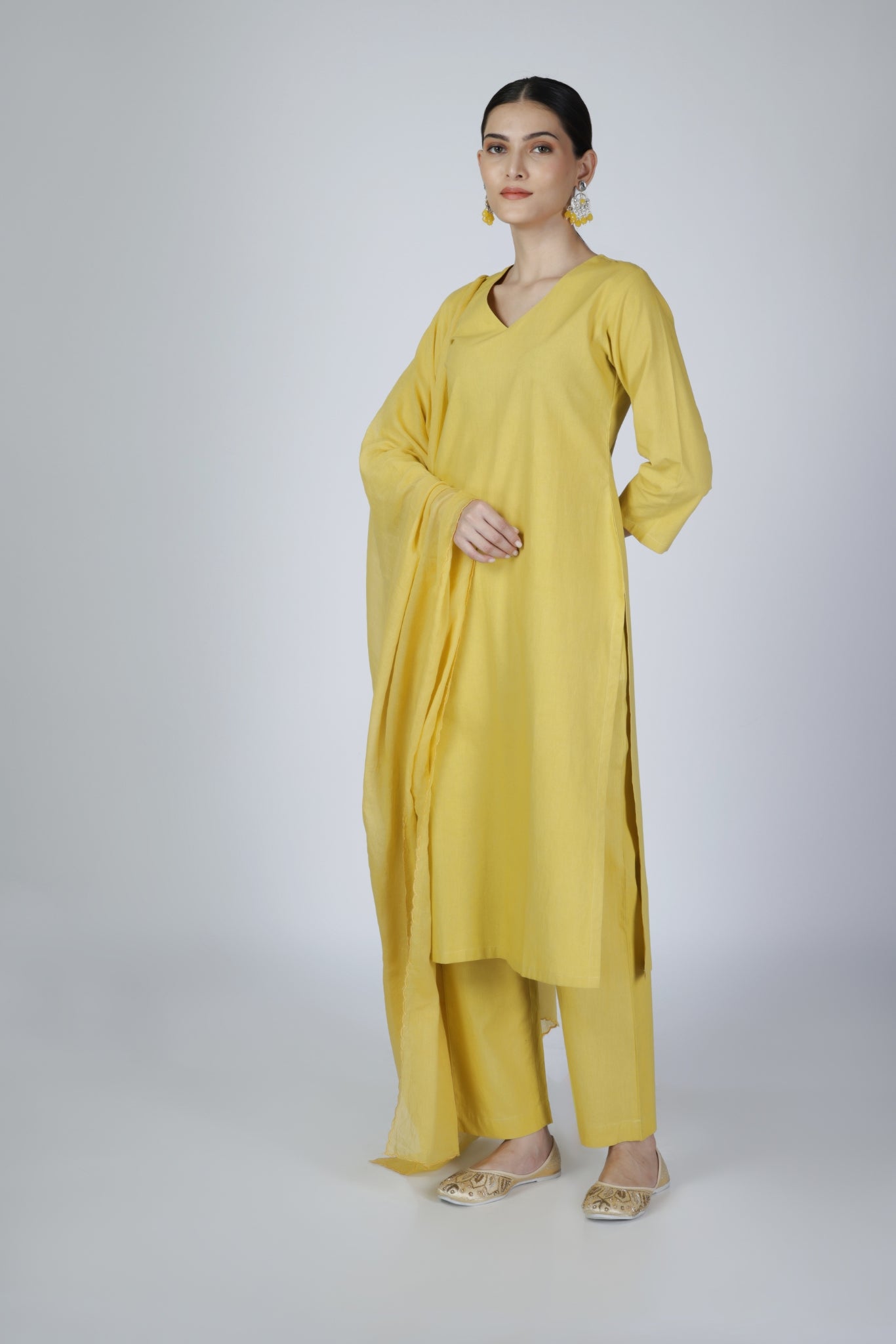 Noore Kurta Set