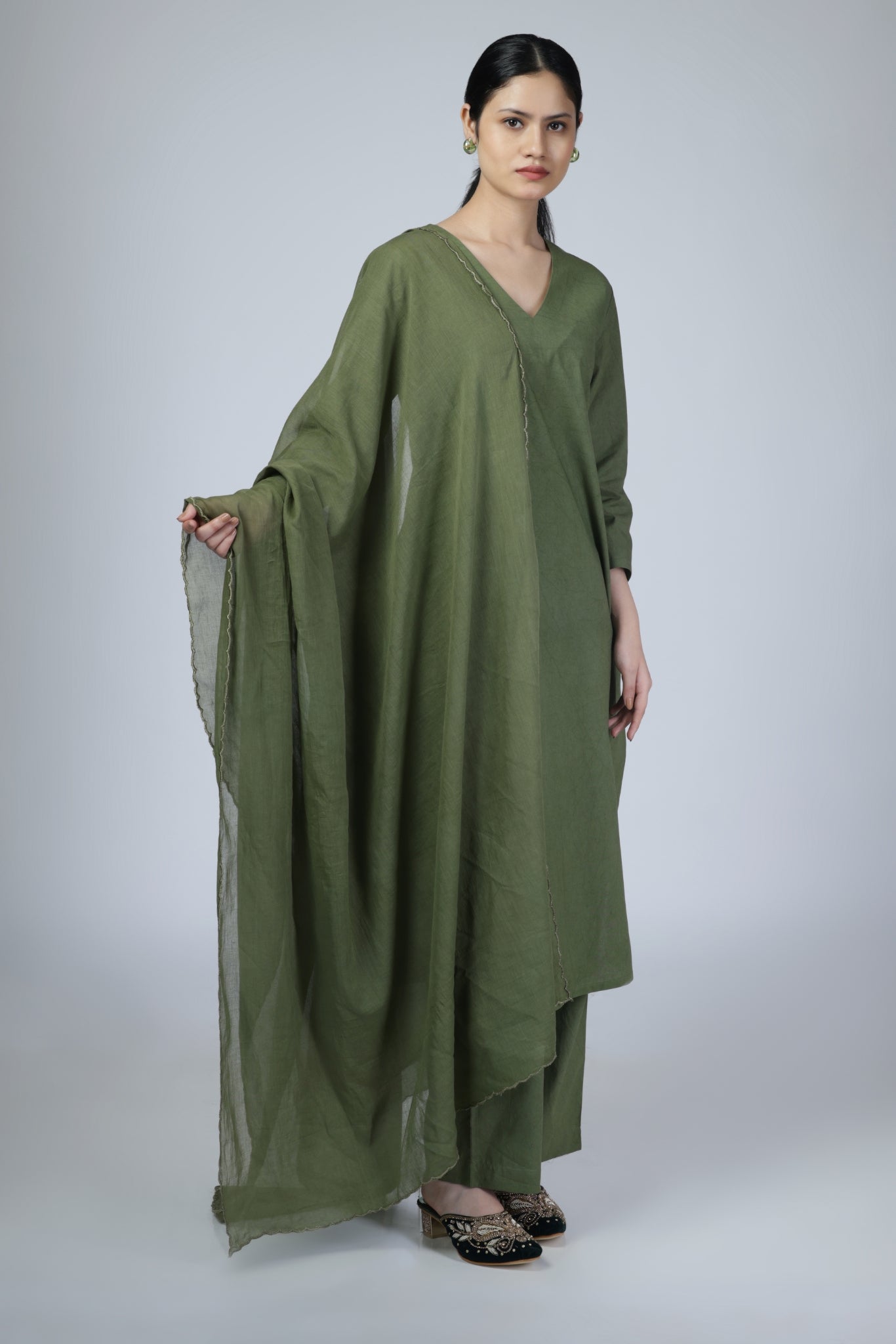Mahveen Kurta Set