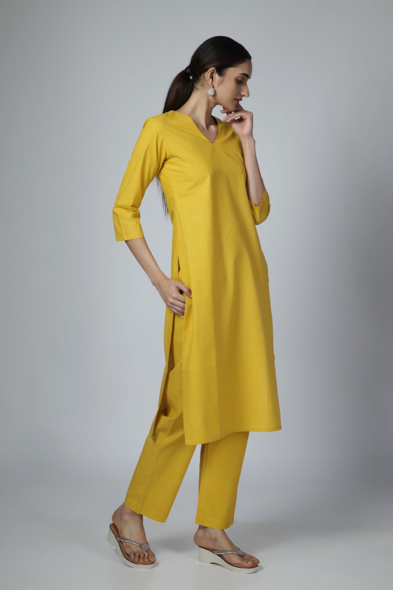 Alira Kurta Set