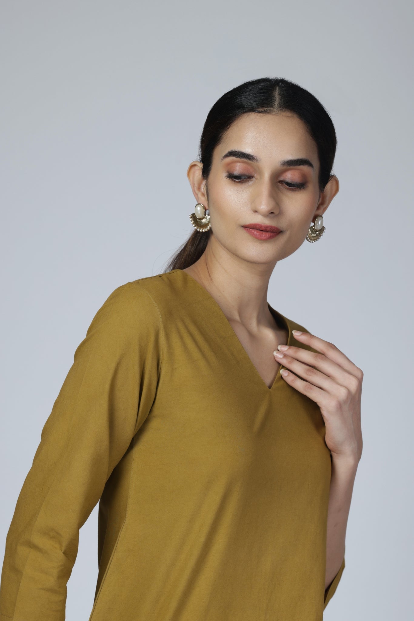 Tasveen Kurta Set